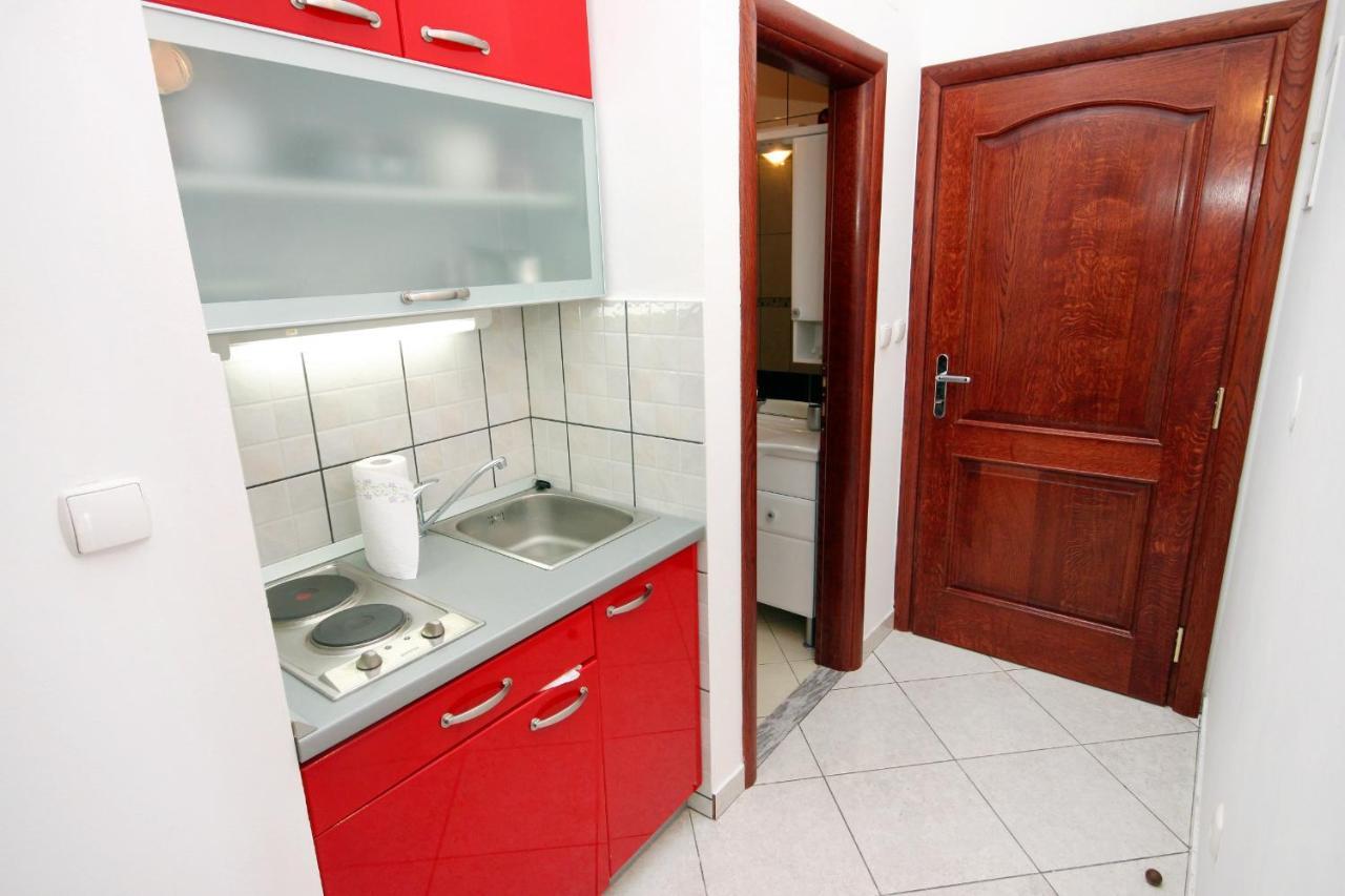 Family Friendly Apartments With A Swimming Pool Rogoznica - 7557 Exterior foto